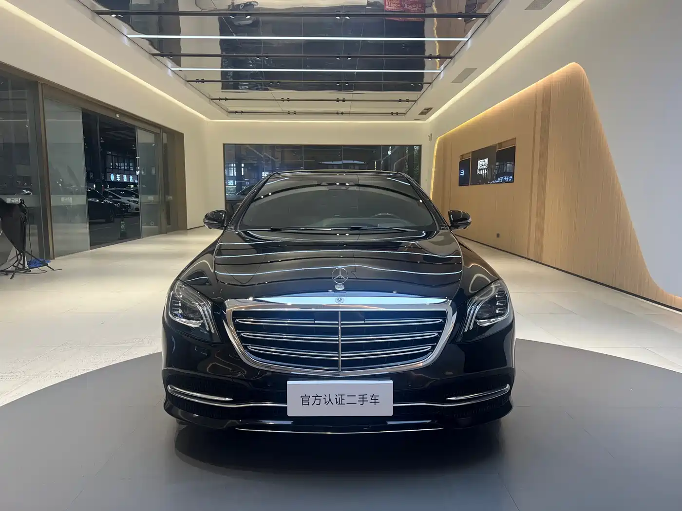 Mercedes-Benz S-Class 2019 S 350 L Luxury Ultimate Edition фото 2