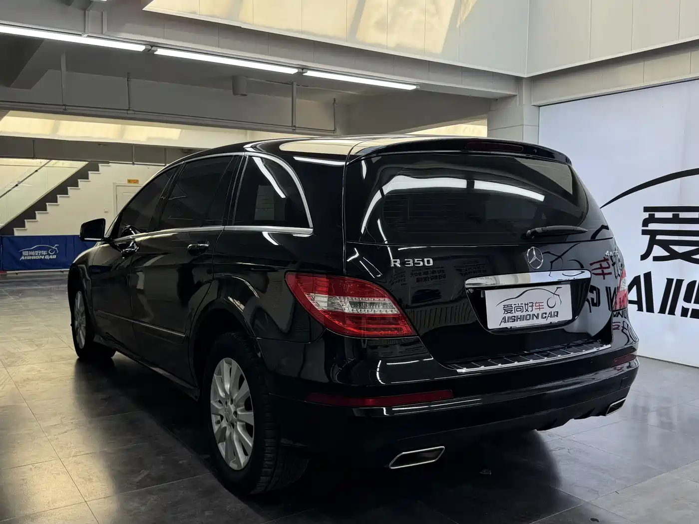 Mercedes-Benz R-Class 2011 R 350 L 4MATIC фото 5