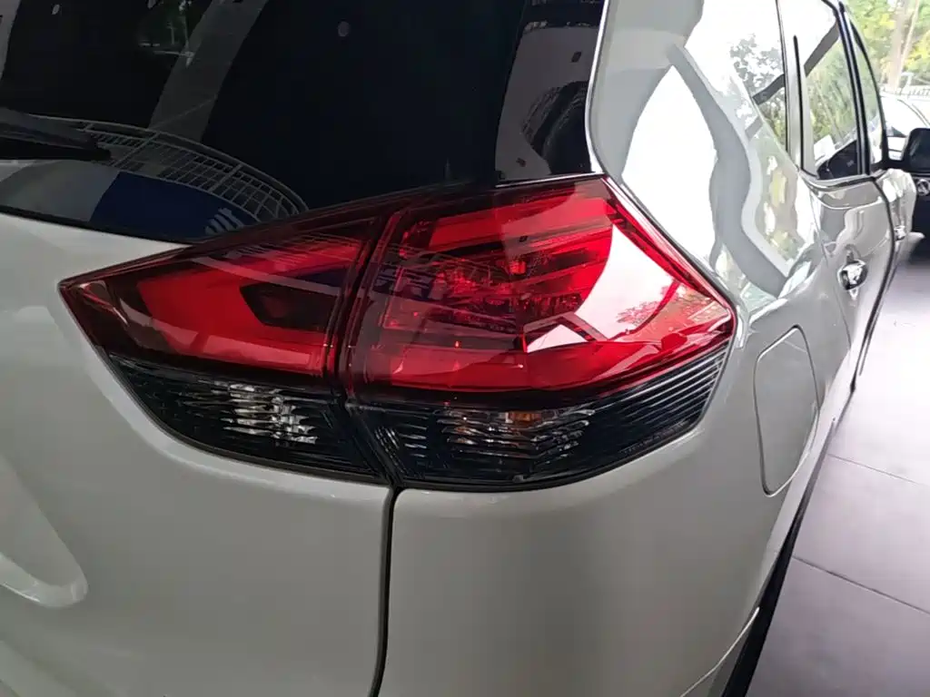 Nissan X-Trail, миниатюра 8