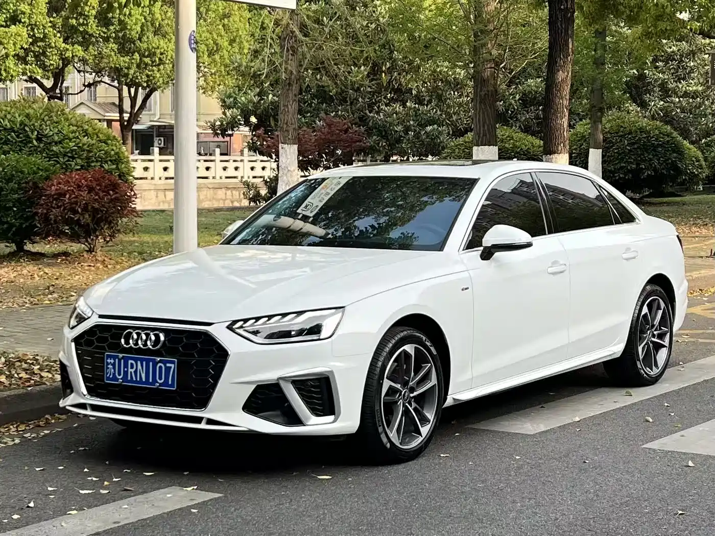 Audi A4L 2024 40 TFSI Luxury Dynamic