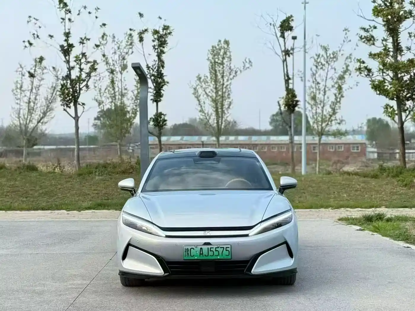 BYD HAN L