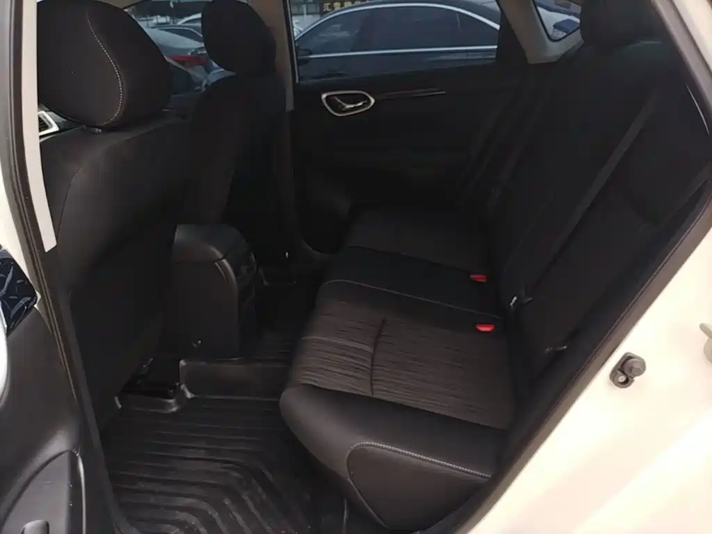 Nissan SYLPHY, миниатюра 17