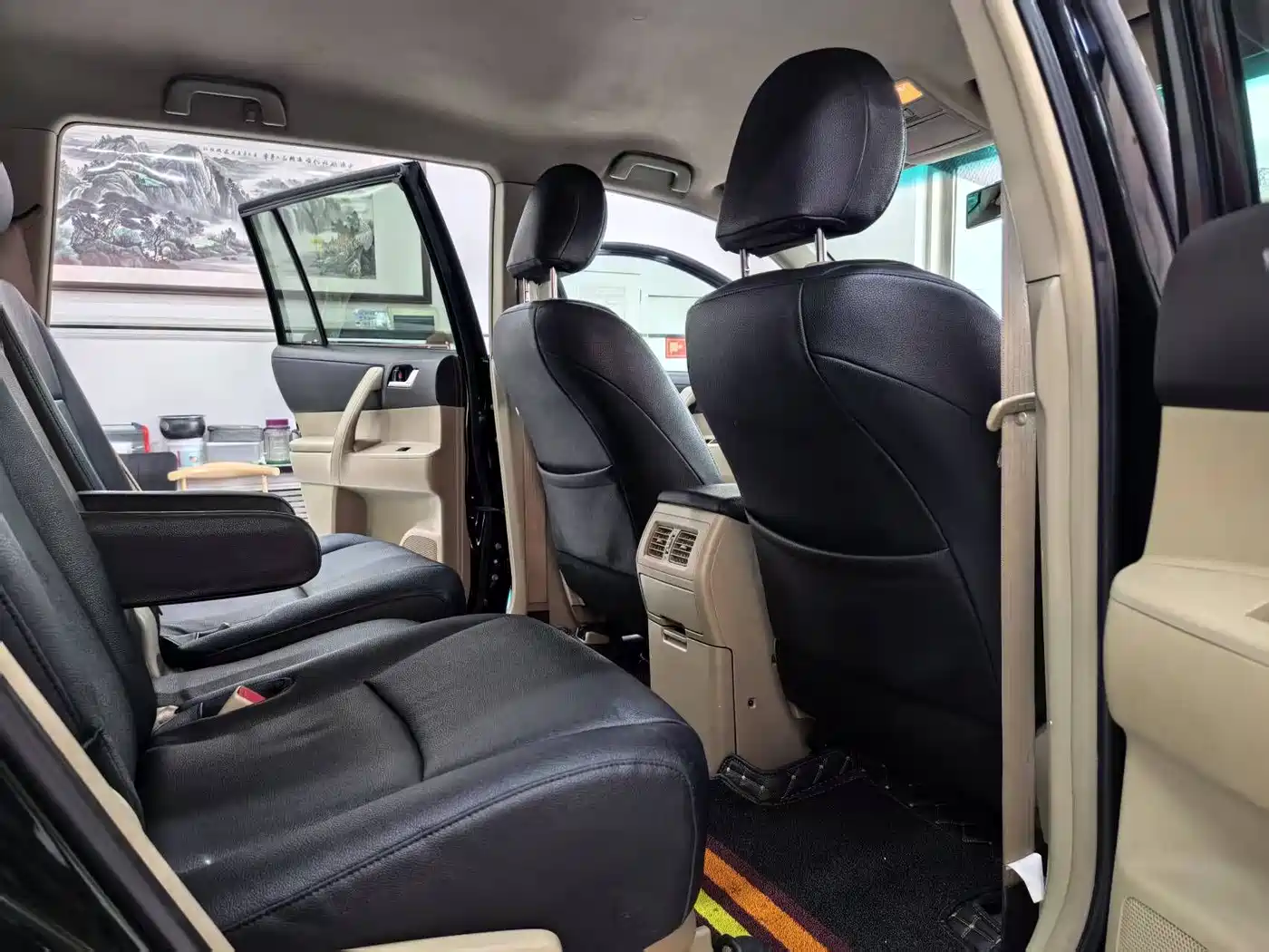 Toyota Highlander 2012 2.7L 2WD 5-seater Elite Edition фото 6