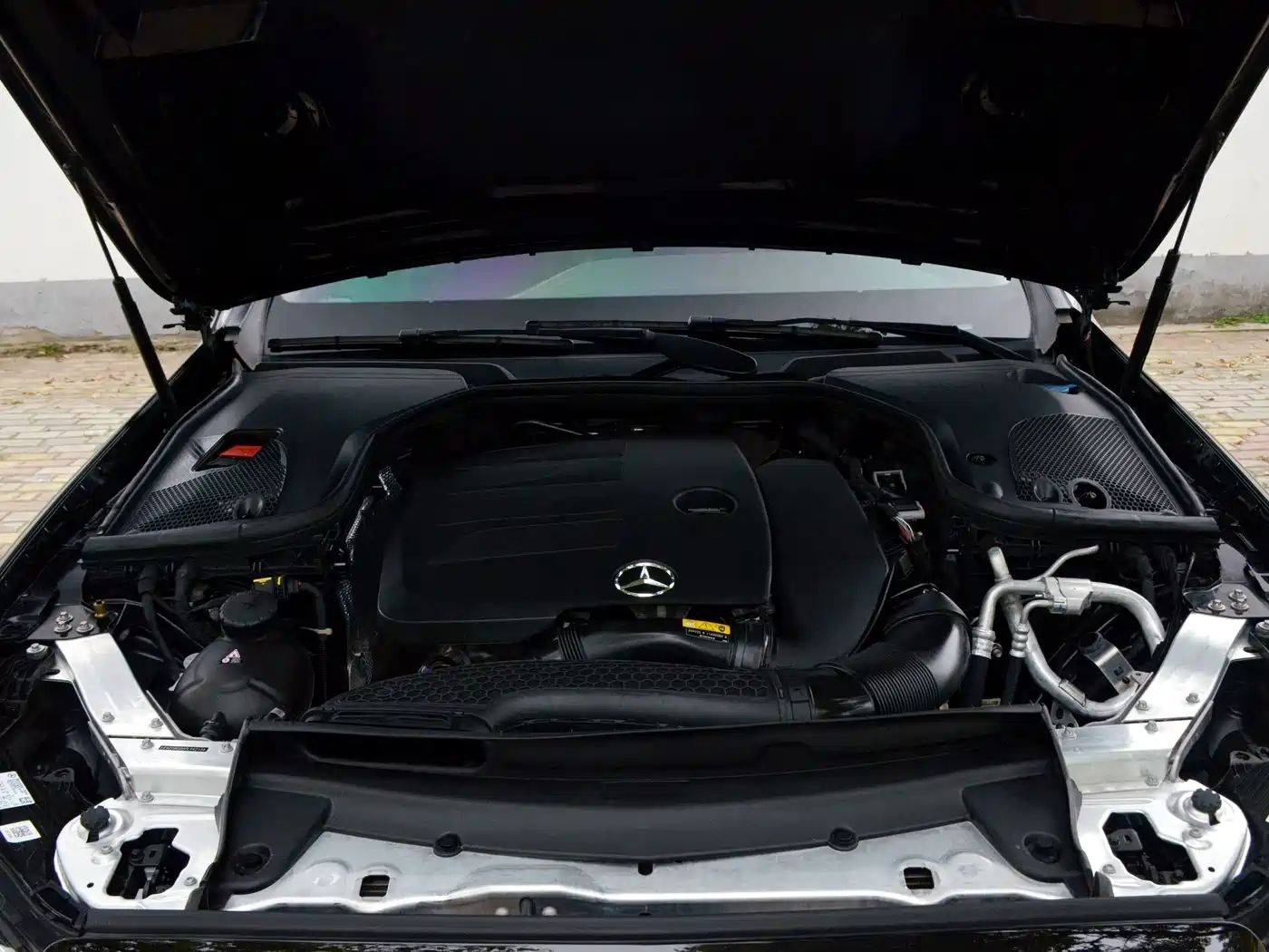 Mercedes-Benz E-Class 2023 E 300 L Fashion фото 15