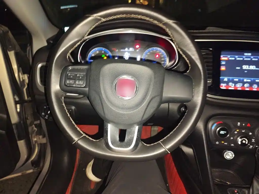 Fiat Viaggio 2015 2015 1.4T Auto Sport Edition
