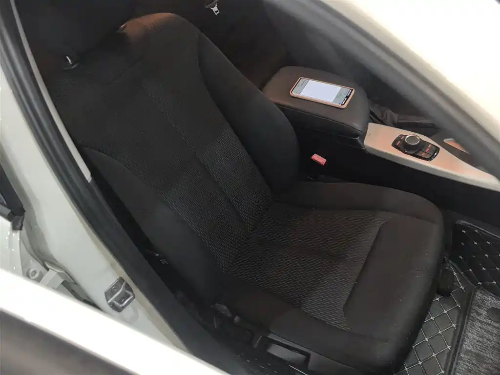 BMW 1 Series (Import) 2013 Facelift 116i Leading Model фото 25