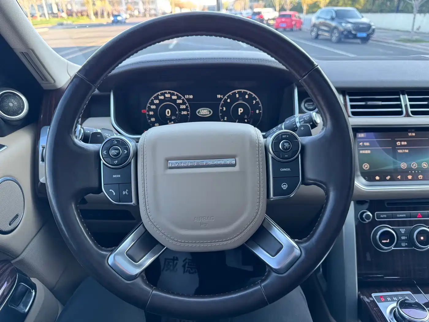 Land Rover Range Rover 2016 3.0 SC V6 Vogue LWB фото 22