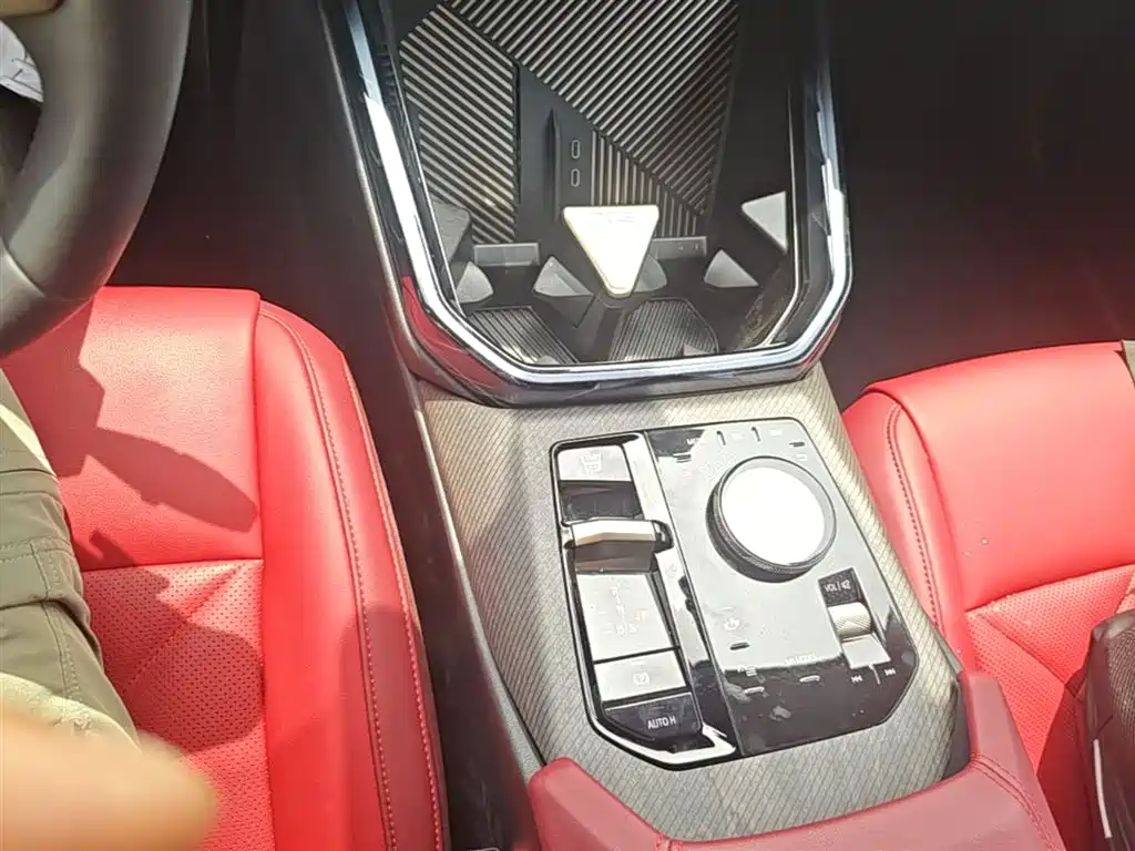 BMW X3 2025 xDrive25L Luxury Package фото 21