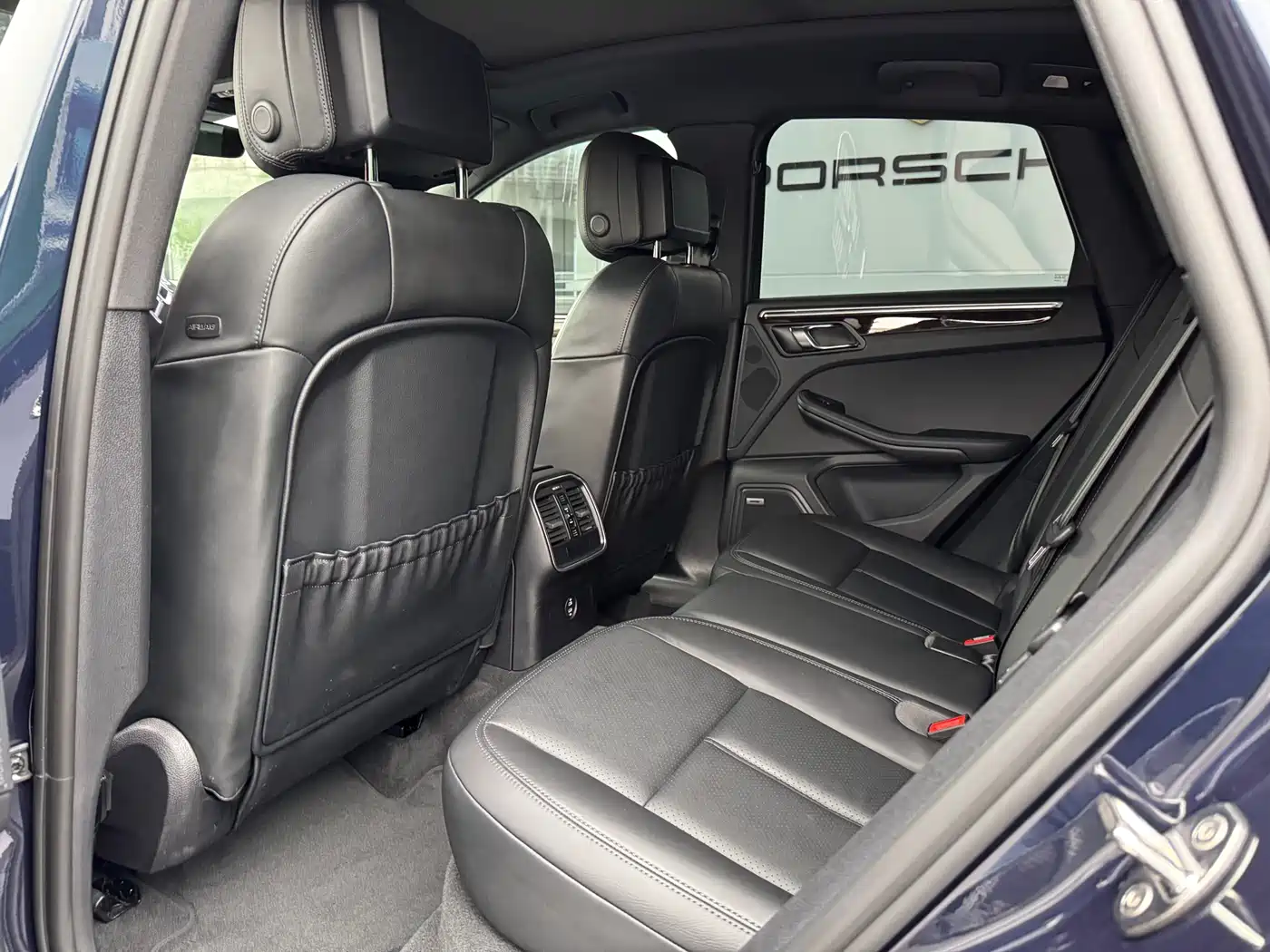 Porsche Macan 2023 Macan 2.0T фото 17