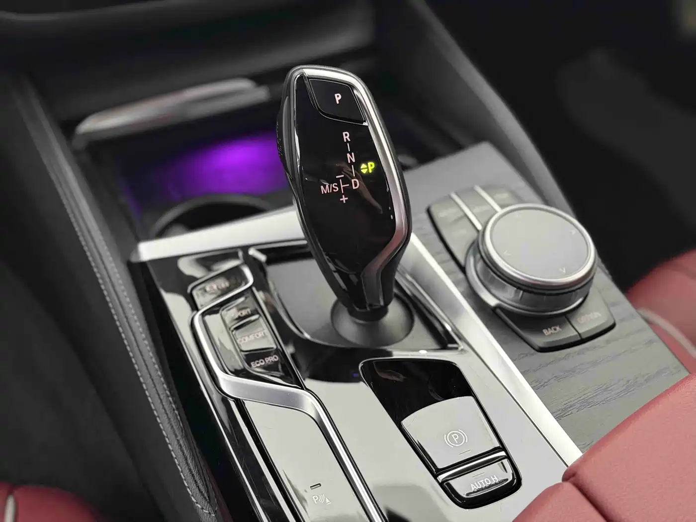 BMW 5 Series 2022 530Li Leading M Sport Package фото 18