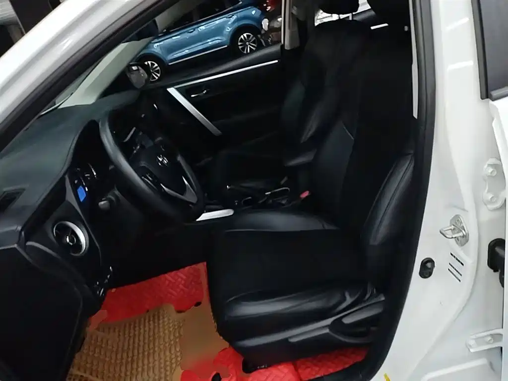 Toyota Levin 2017 Facelift 185T CVT Elite (China V) фото 15