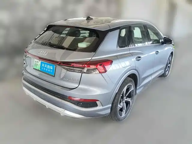 Audi Q4 e-tron 2023 40 e-tron Creation Night Edition — фото 5