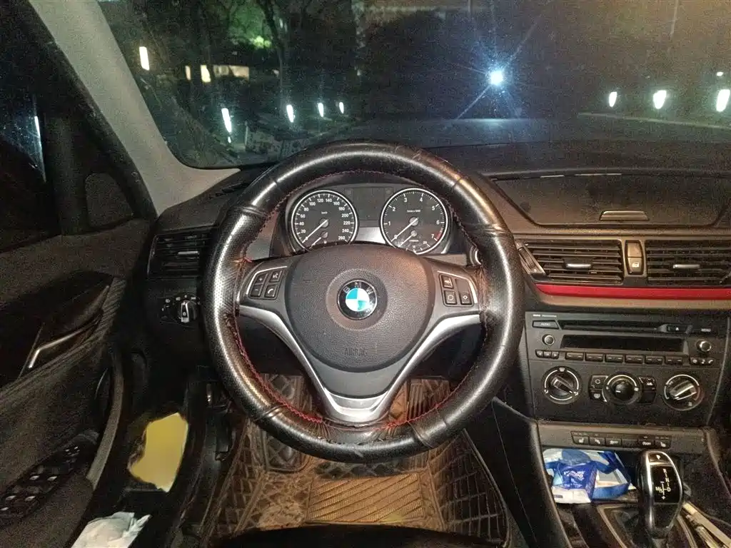 BMW X1 2015 Model sDrive18i Fashion Advanced Edition фото 3