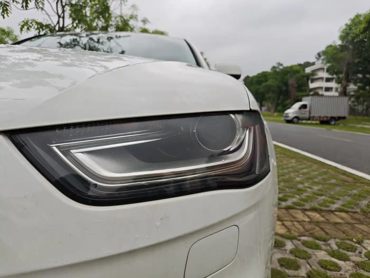 Audi A4L 2013 35 TFSI Automatic Standard фото 10
