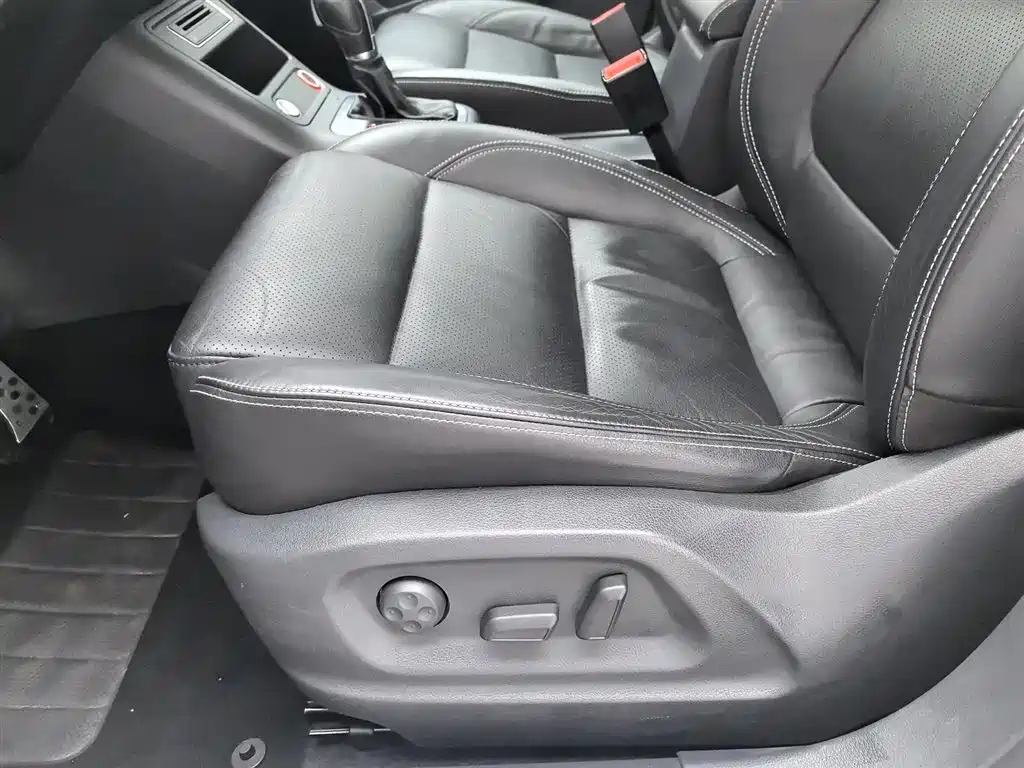 Volkswagen Tiguan 2016 Model 300TSI Automatic 2WD Luxury Edition фото 20