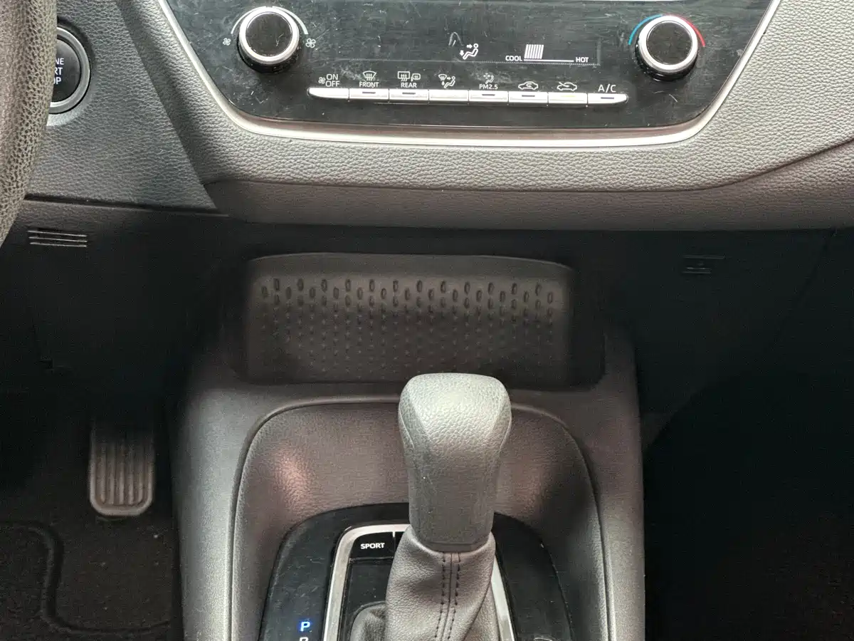 Toyota Corolla 2019 1.2T S-CVT GL-i Elite Edition фото 11