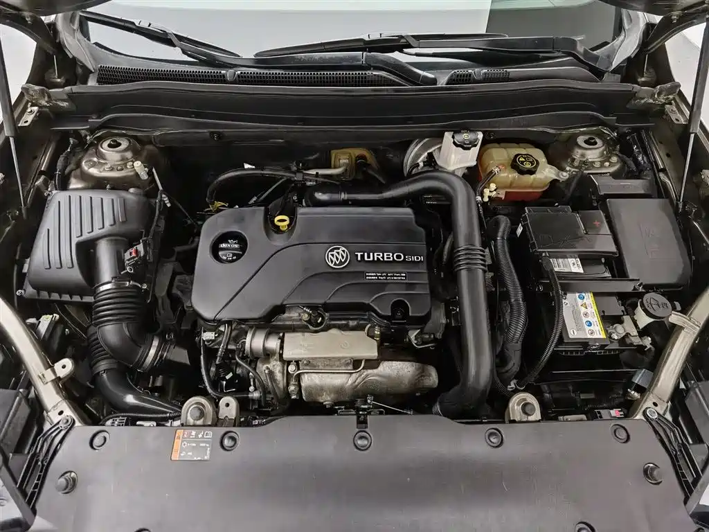 Buick Envision Plus 2016 20T 2WD Leading фото 6