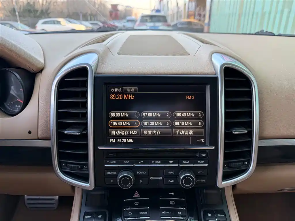Porsche Cayenne 2011 Cayenne 3.0T фото 6