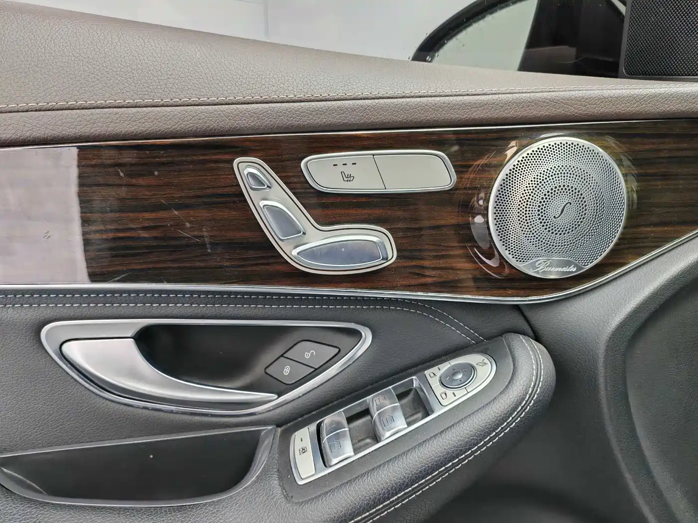 Mercedes-Benz GLC 2016 GLC 260 4MATIC Luxury фото 18