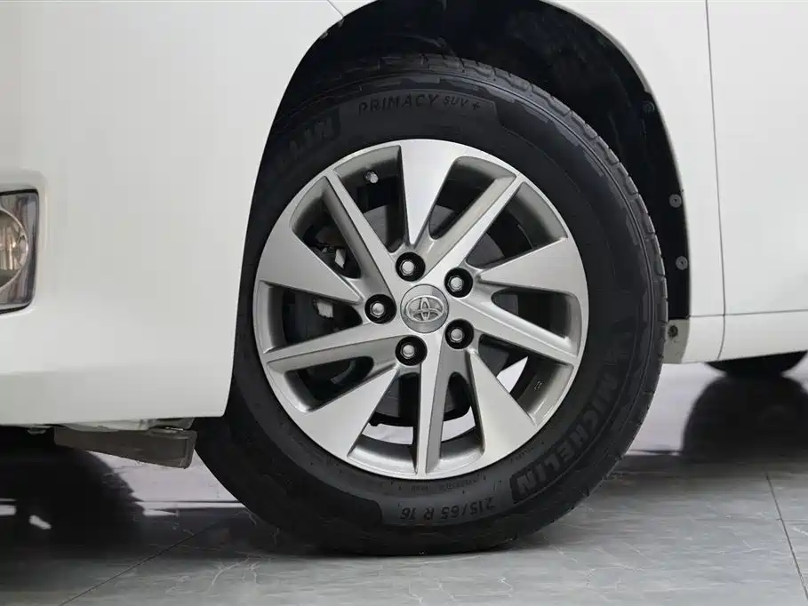 Toyota Alphard 2012 3.5L Luxury Edition фото 3