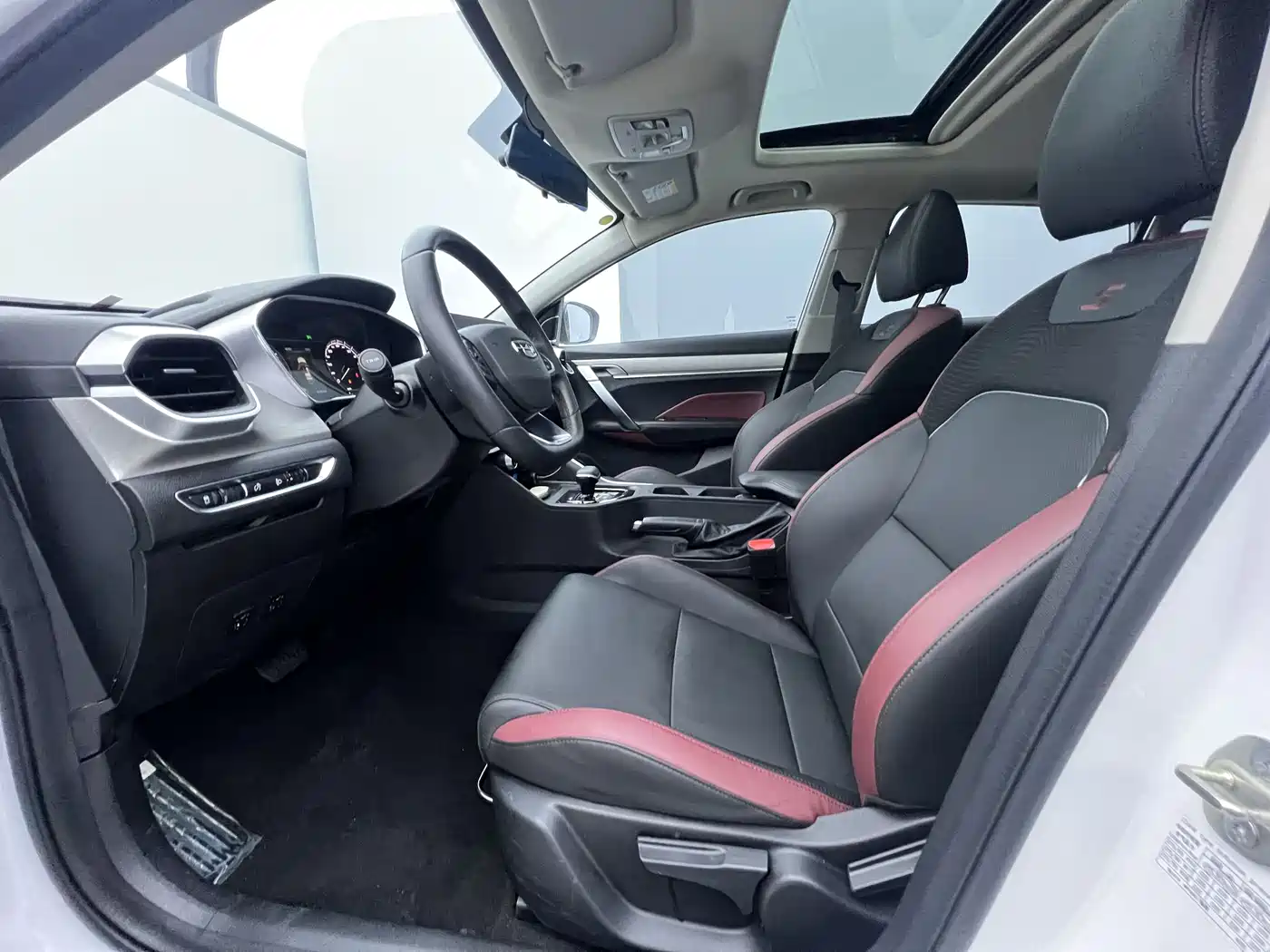 GEELY AUTOMOBILE BINYUE