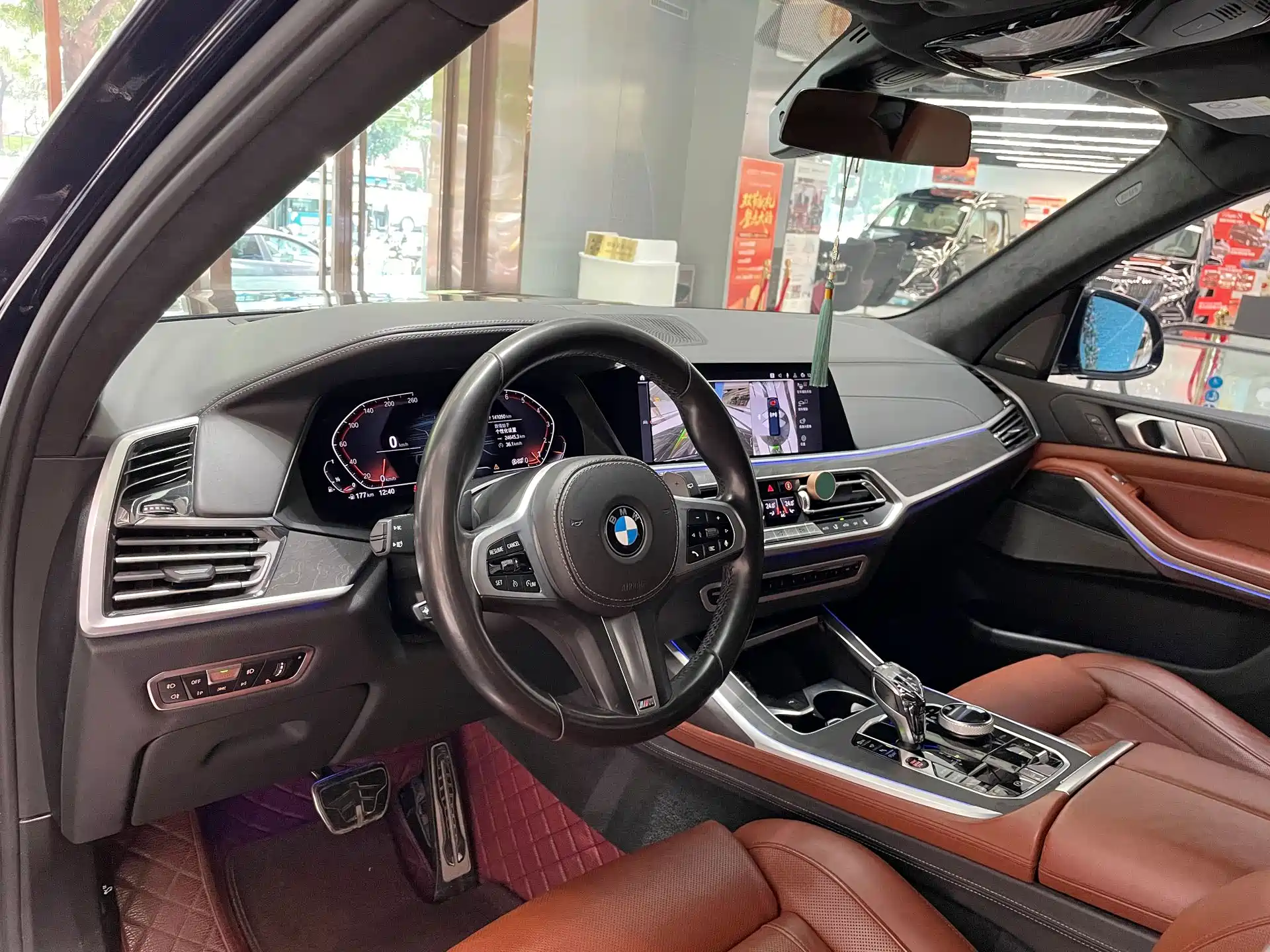 Фото 10 - BMW X7