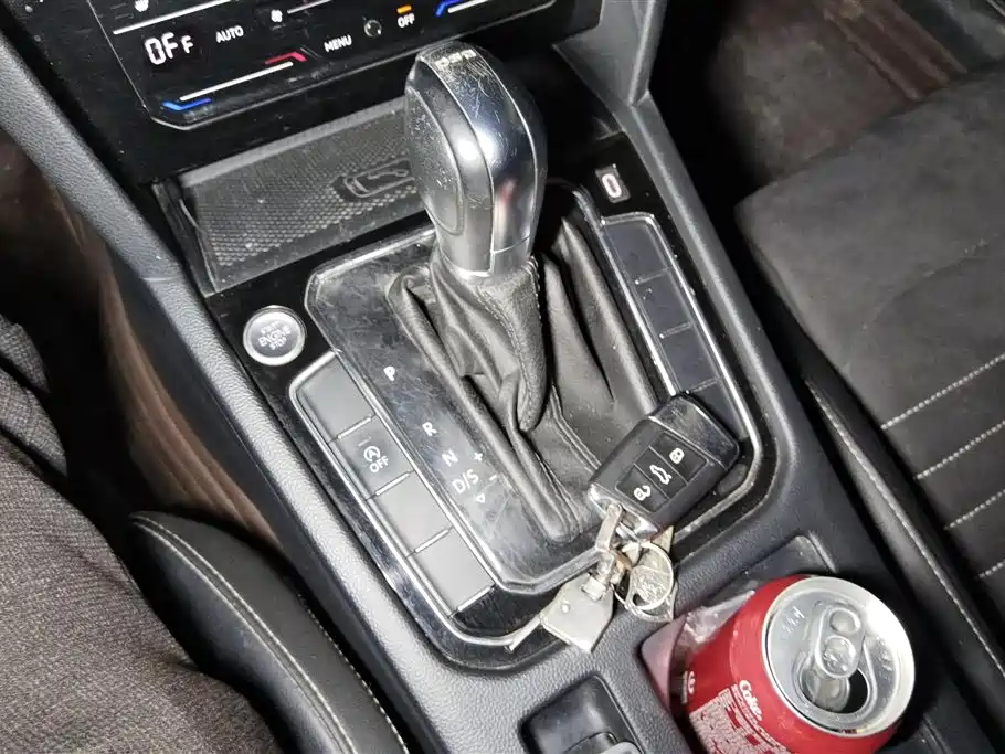 Volkswagen Magotan 2020 330TSI DSG Luxury фото 16