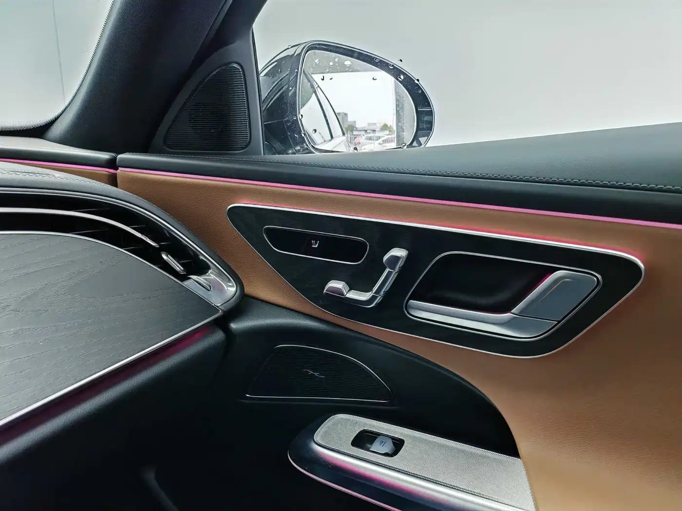 Mercedes-Benz E-Class 2024 E 300 L Fashion Sport фото 16