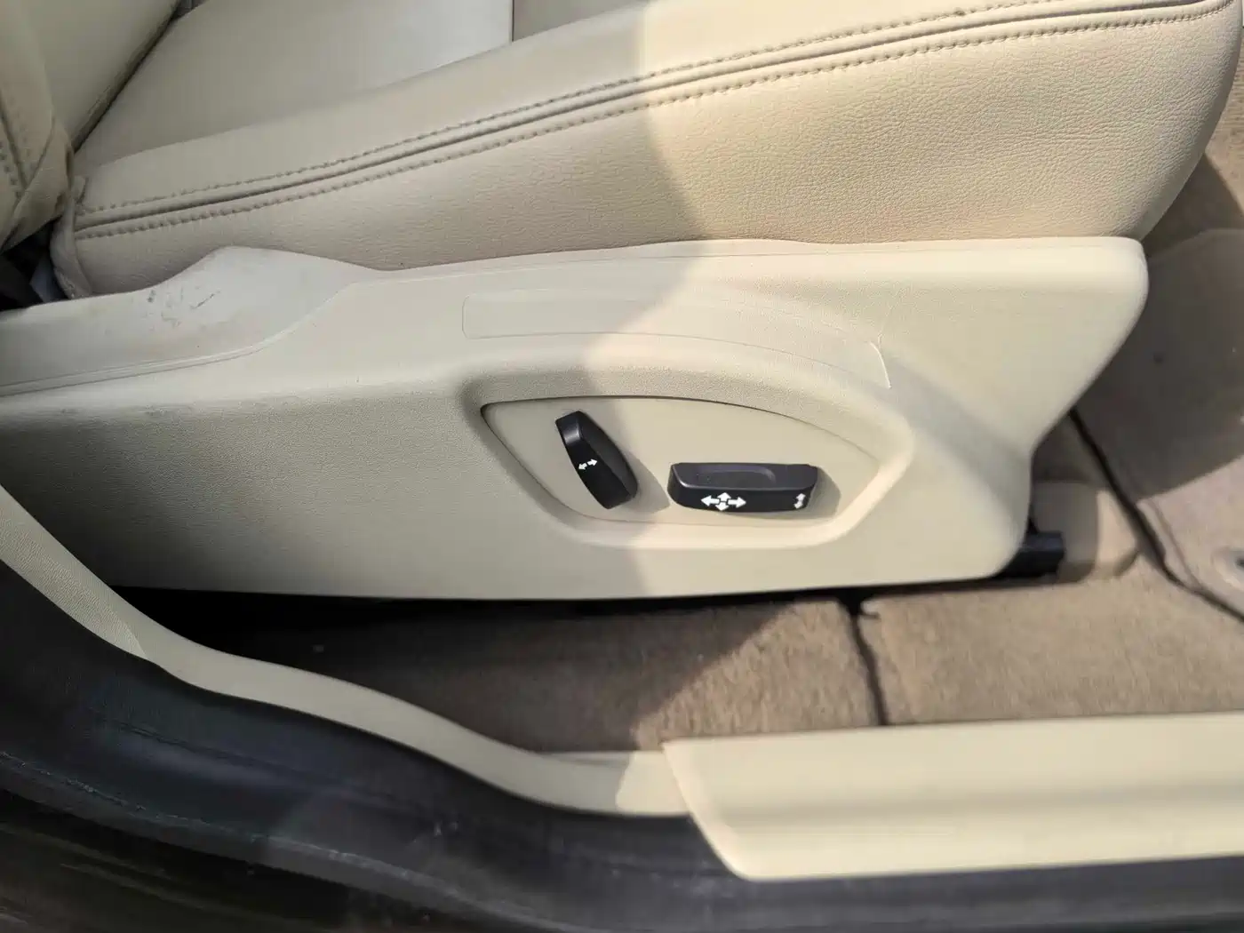 Volvo XC60 (Import) 2014 2014 T5 Zhiyi Edition