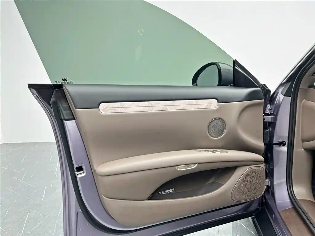 ZHIJI AUTOMOBILE ZHIJI L6