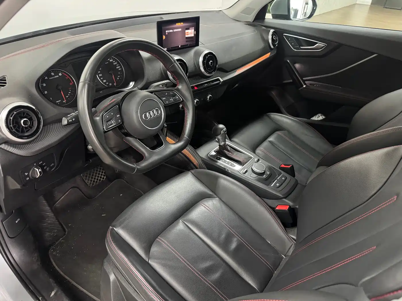 Audi Q2L 2024 35TFSI Progressive Sport фото 8