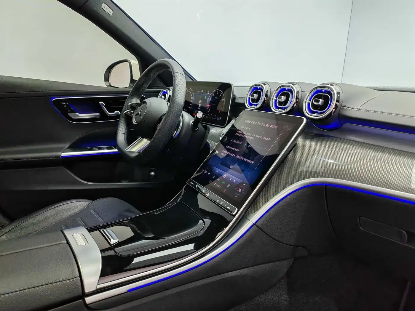 Mercedes-Benz C-Class 2025 C 260 L Sport Edition фото 15