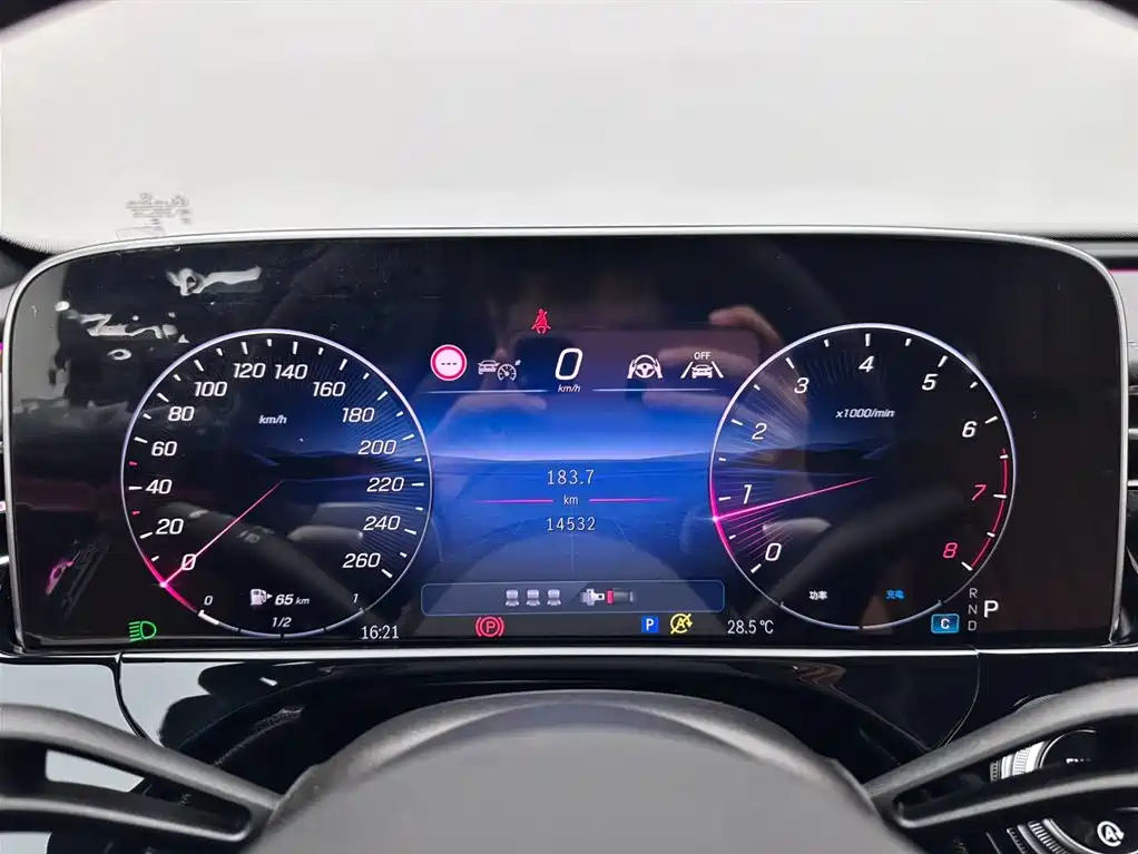 Mercedes-Benz E-Class 2025 E 300 L Luxury фото 14