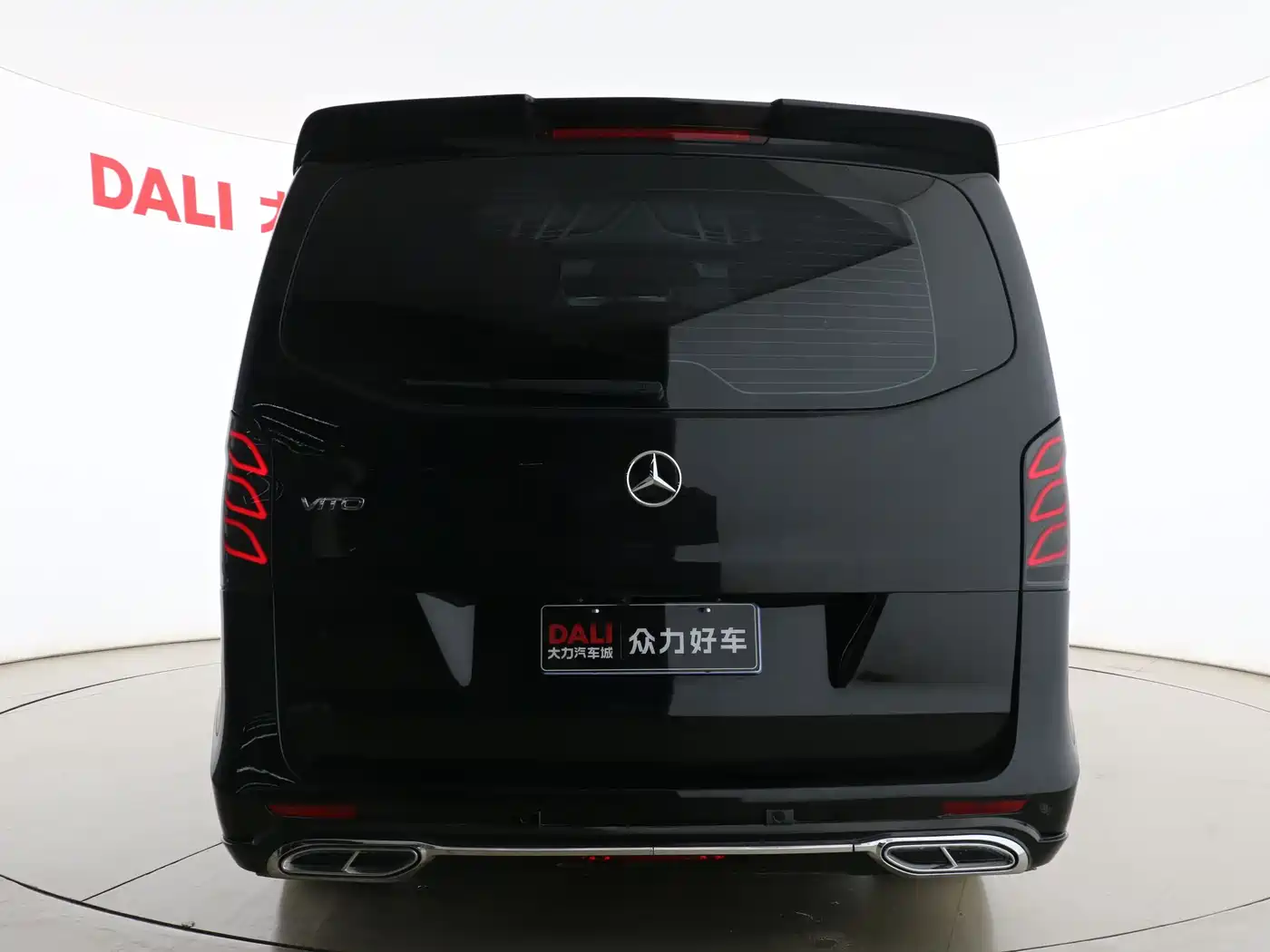 Mercedes-Benz Vito 2023 2.0T Business 7-Seater фото 9