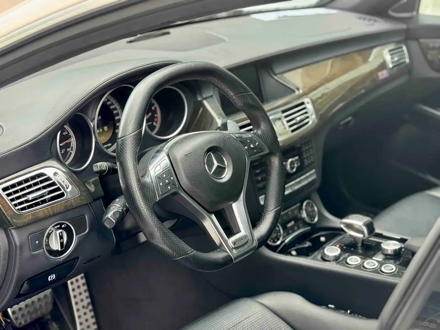 Mercedes-Benz CLS AMG 2012 2012 AMG CLS 63