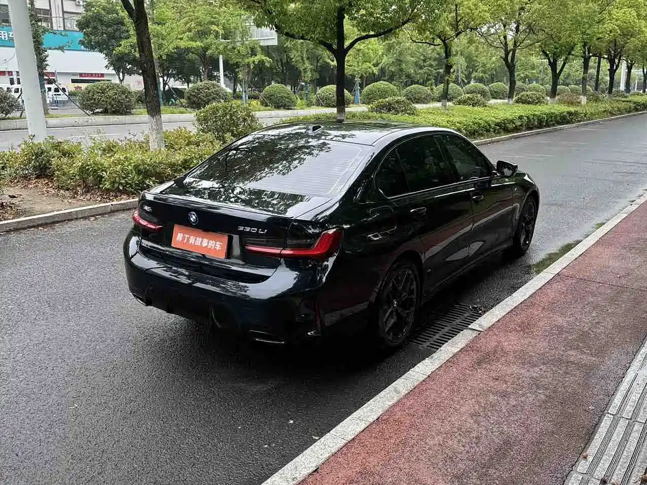 BMW 3 Series 2025 330Li Premium M Sport Night Edition фото 12