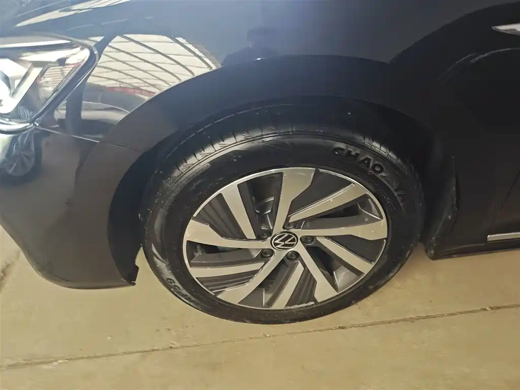 Volkswagen Passat New Energy 2022 430PHEV Hybrid Elite Edition фото 25