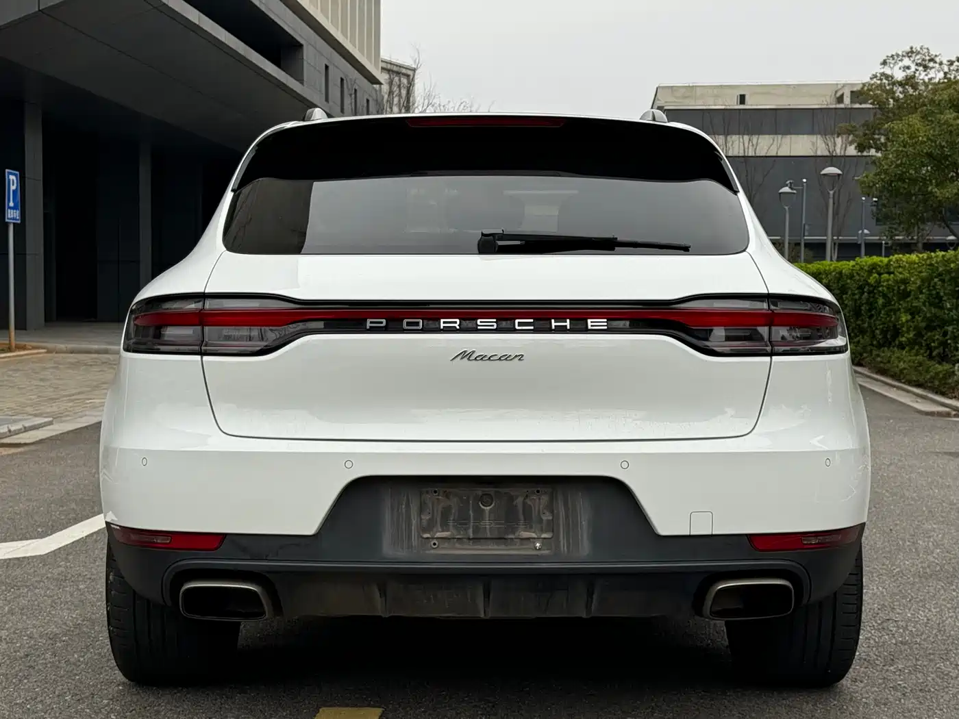 Porsche Macan 2018 Macan 2.0T фото 16