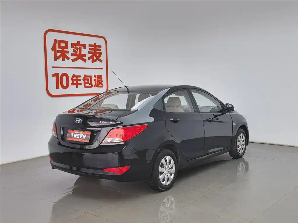 Hyundai Verna 2014 1.4L Manual Smart GLS фото 2