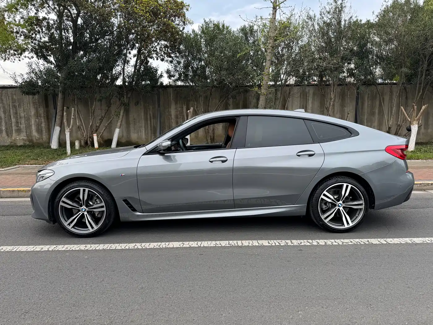 BMW 6 Series GT 2022 Model 630i M Sport Package фото 3