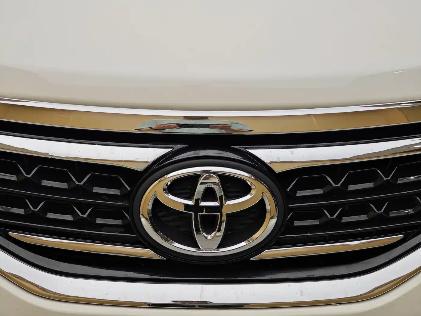 Toyota Reiz 2013 2.5S Elite Edition фото 3