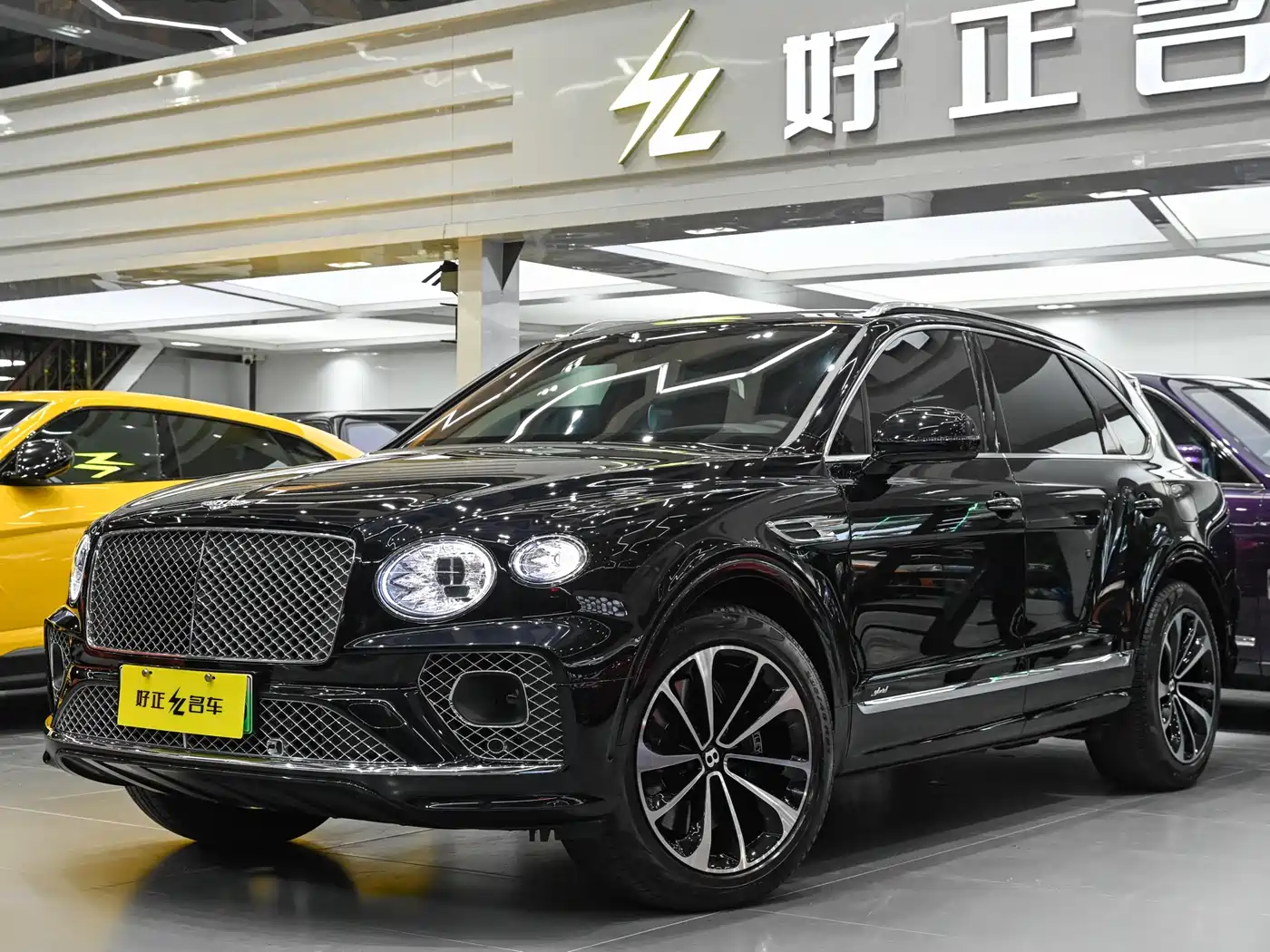 BENTLEY TIMYUE PLUG-IN HYBRID
