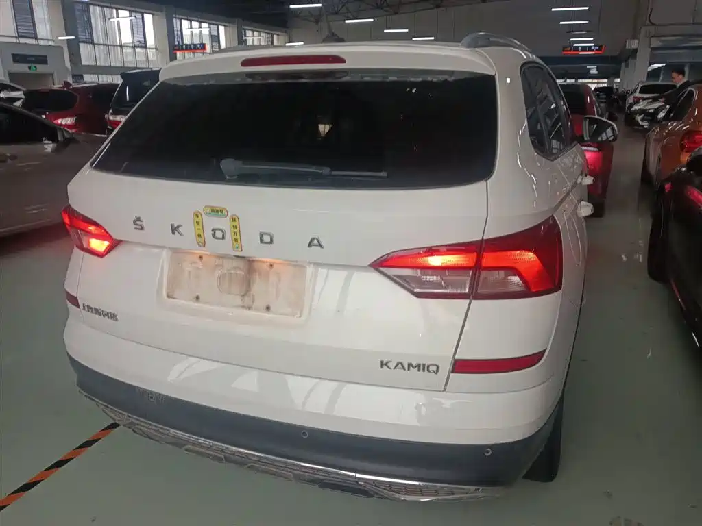 SKODA KOMICK
