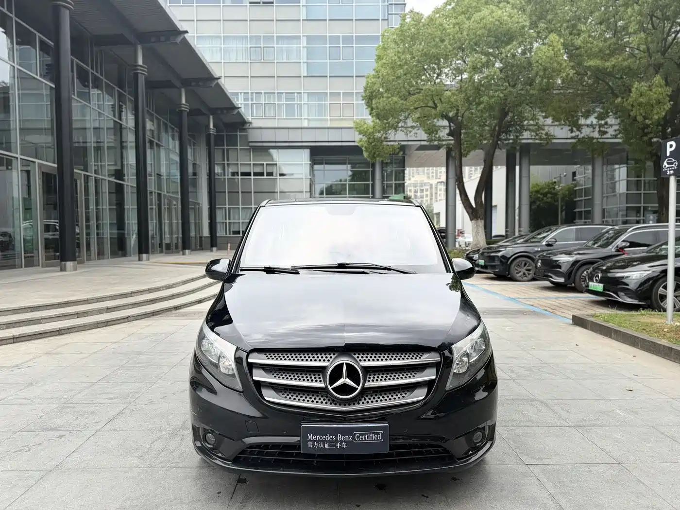 Mercedes-Benz Vito 2018 2.0T Business Edition China VI фото 2