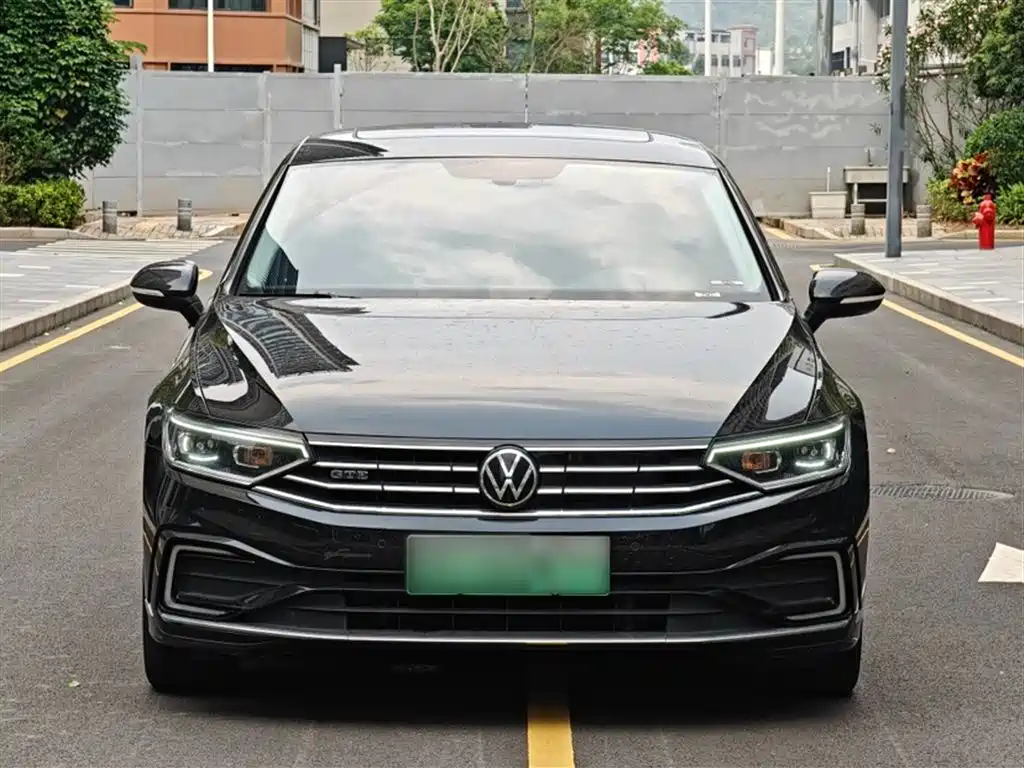 Volkswagen Magotan GTE Plug-in Hybrid 2022 GTE Luxury фото 11