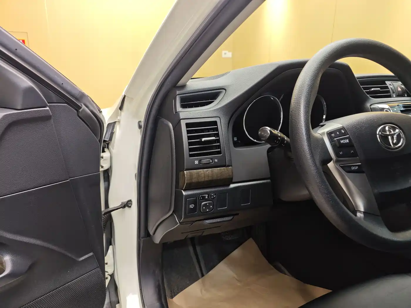 Toyota Reiz 2013 2.5S Elite Edition фото 12