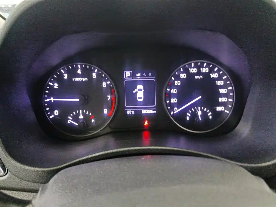 Hyundai Verna 2016 1.4L Automatic Vitality Edition SPORT фото 14