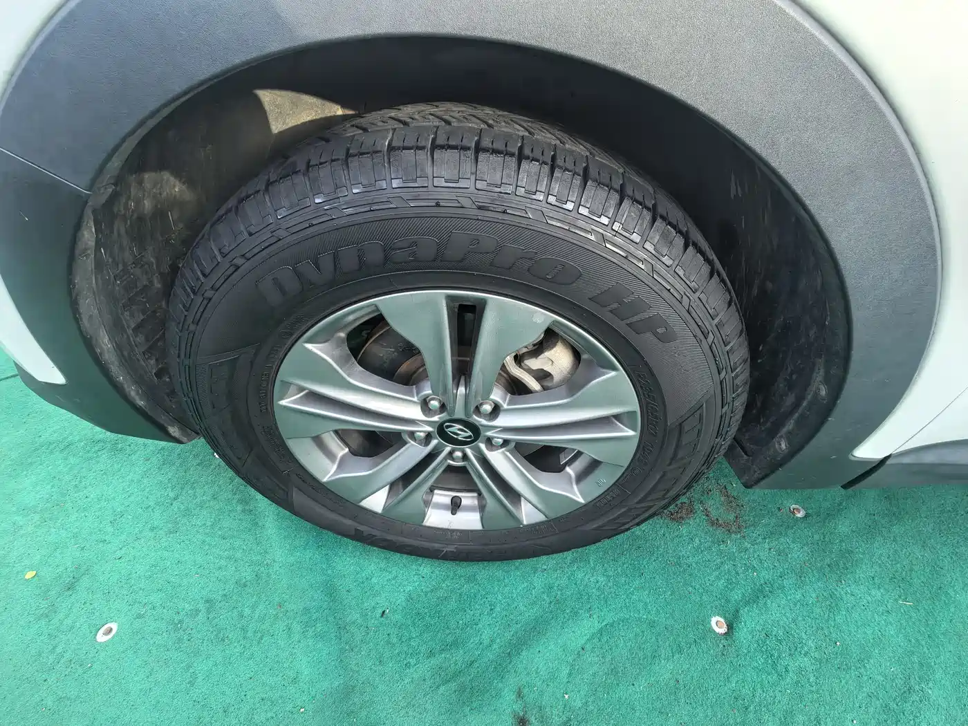 Hyundai Santa Fe 2015 2.0T Automatic 4WD Smart 5-Seater фото 4