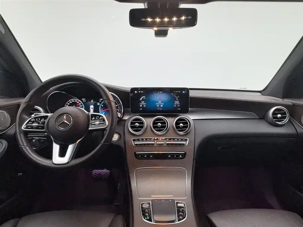 Mercedes-Benz GLC 2022 Facelift GLC 300 L 4MATIC Dynamic Collector's Edition фото 5