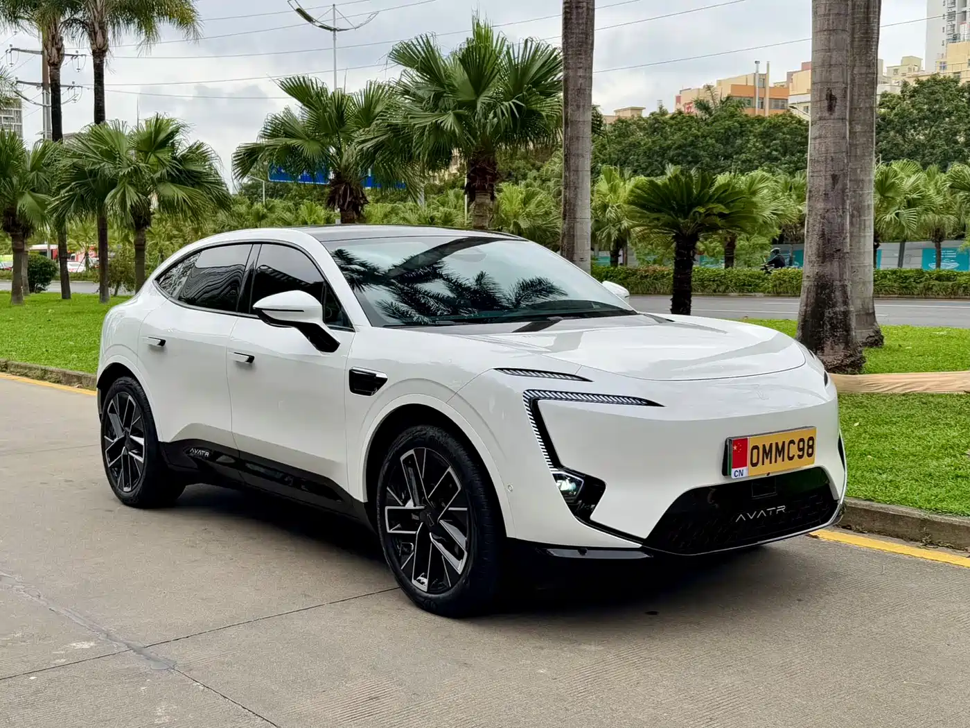 AVATR AVITA 11